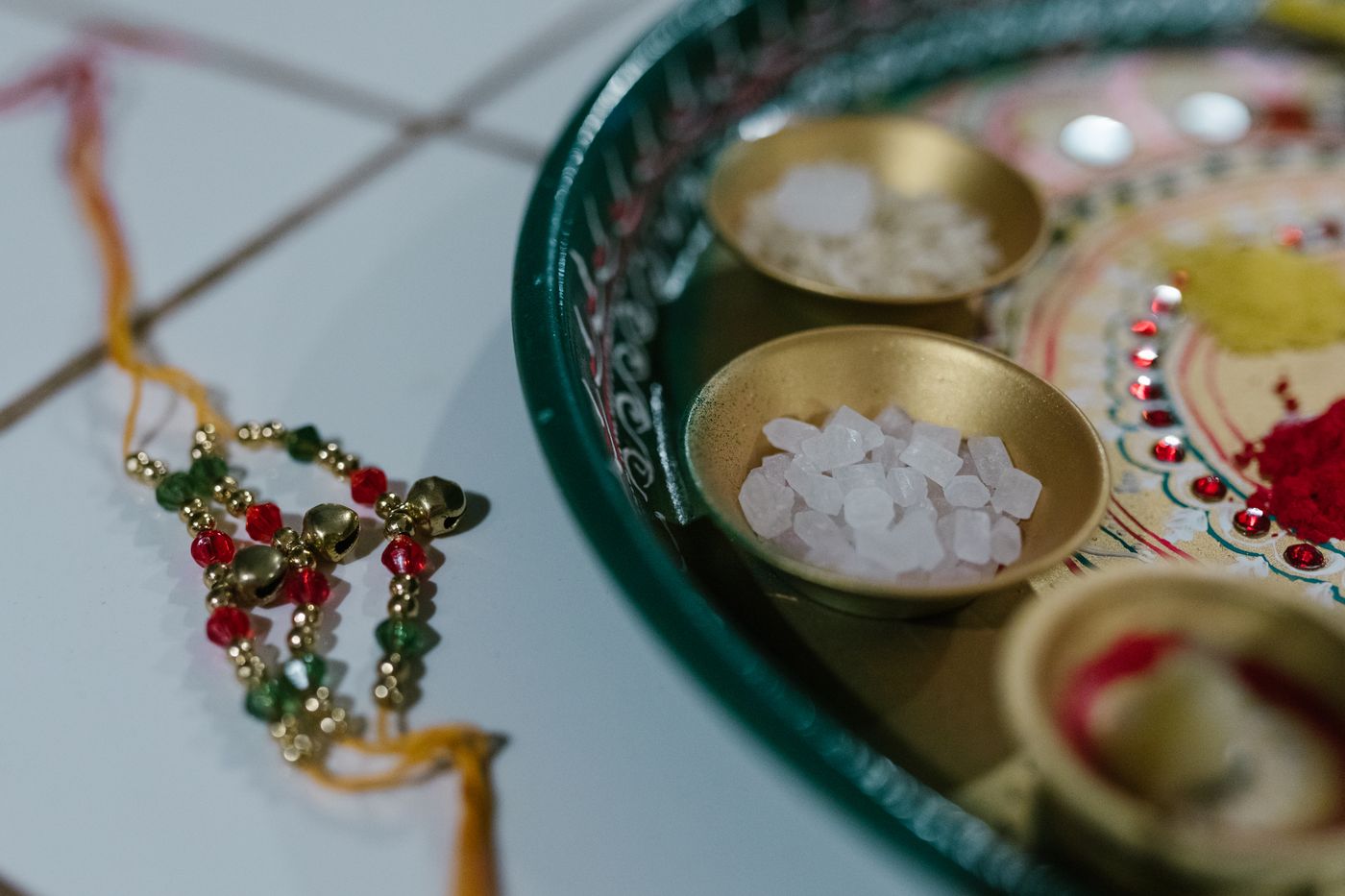 A decorated thali with rakhi and gifts for Raksha Bandhan