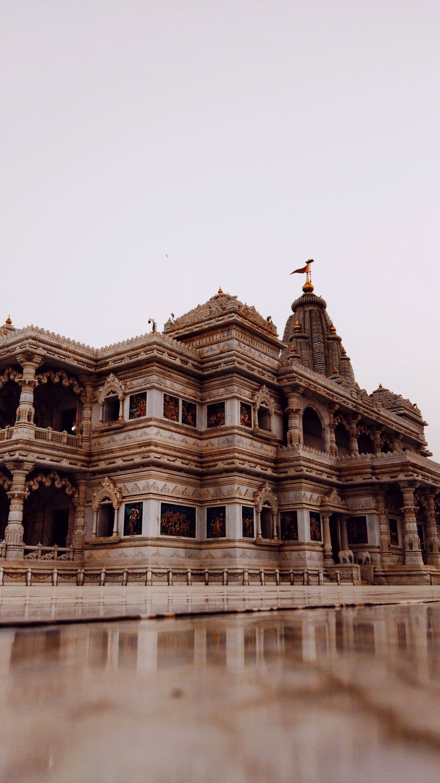 Mathura & Vrindavan Darshan
